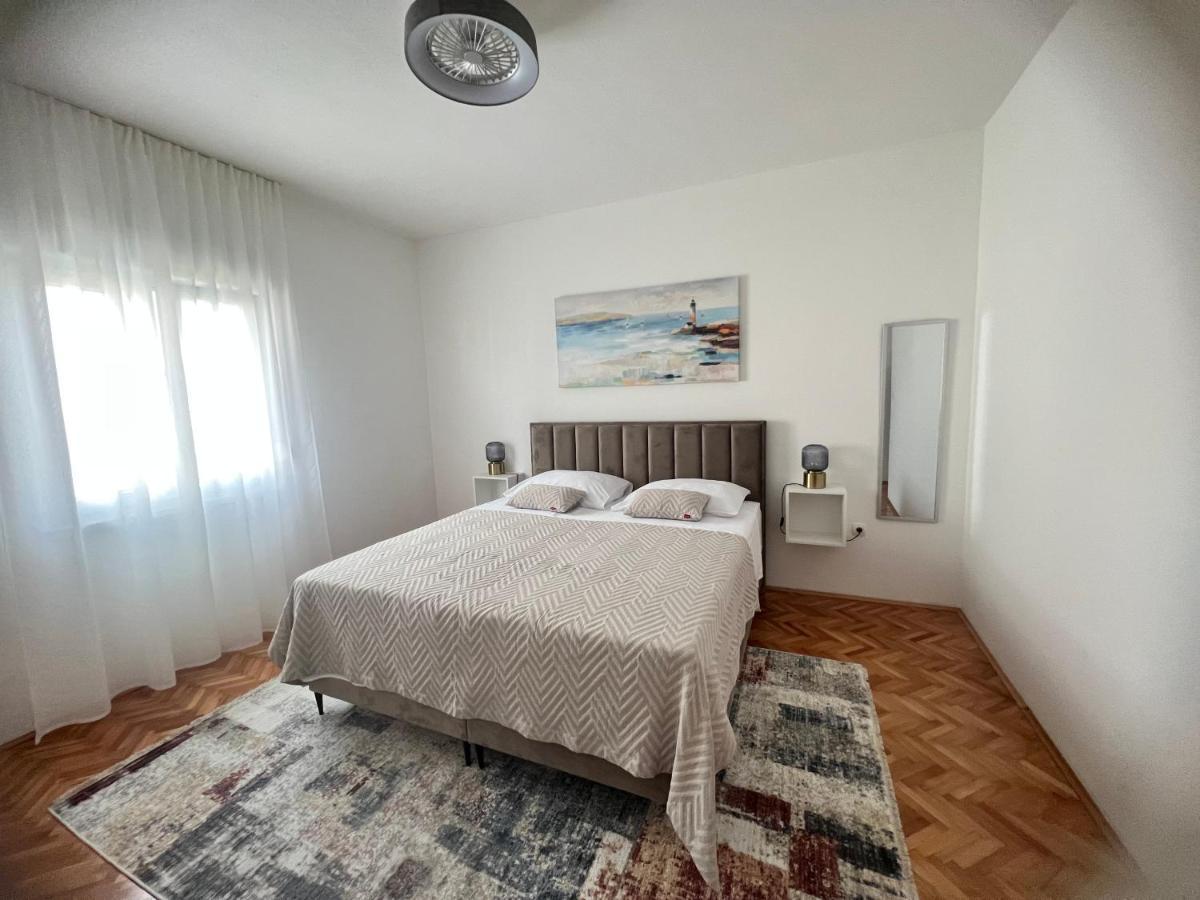 Apartments Javorska Kastela Exterior photo